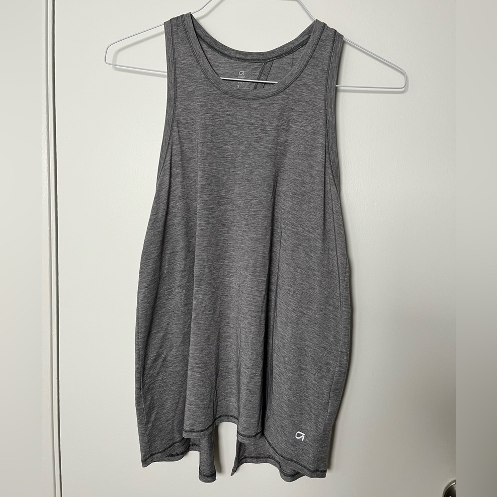 Open-back Gap active top